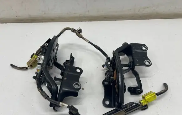 Lexus ES 250 - 300 - 330 Engine bonnet/hood hinges