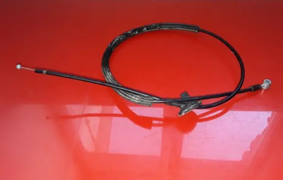 Skoda Octavia Mk3 (5E) Engine bonnet/hood lock release cable 5E0823535B 5E0823535