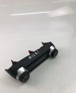 Toyota RAV 4 (XA50) Interior fan control switch 75K607