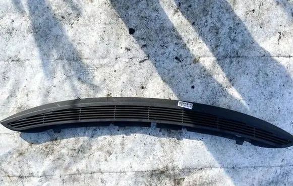 BMW 6 E63 E64 Dash center air vent grill 51467009534