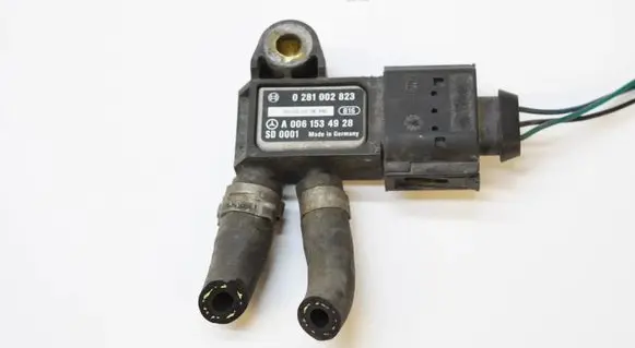 Mercedes-Benz GL X164 Exhaust gas pressure sensor 0281002823 A0061534928