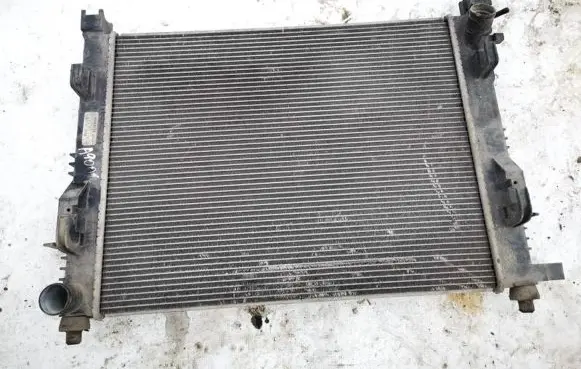 Dacia Sandero Coolant radiator 214107326r