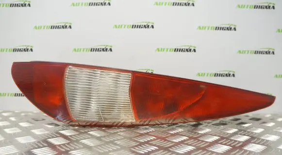 Ford Mondeo Mk III Rear/tail lights 1S7113404C