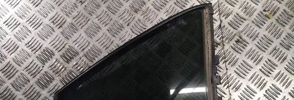 Toyota Avensis T250 Rear vent window glass 