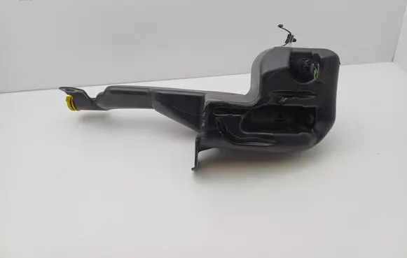 Opel Astra H Windshield washer fluid reservoir/tank
