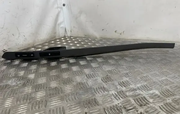 Toyota Avensis T250 Dashboard glove box trim 8532