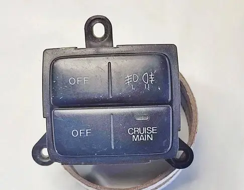 Mazda Xedos 9 Cruise control switch 