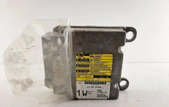 Toyota Yaris Airbag control unit/module 891700D250 212986107