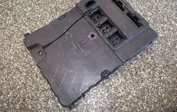 Renault Scenic II - Grand scenic II Comfort/convenience module 8200309690