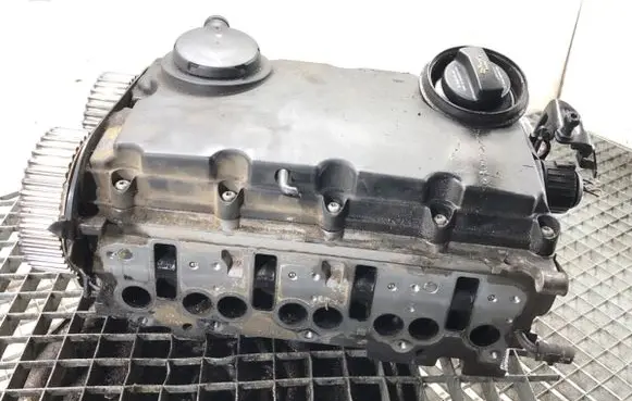 Audi A4 S4 B7 8E 8H Engine head BLB