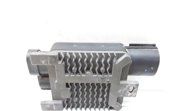 Volvo V40 Coolant fan relay 940009301