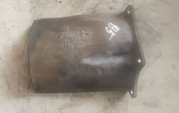 Volkswagen PASSAT B5 Other front suspension part 4D0402722
