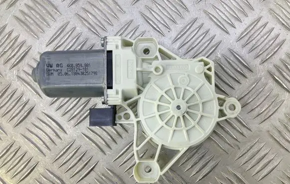 Audi A7 S7 4K8 Rear door window regulator motor 4K0959801