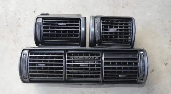 Audi A4 S4 B5 8D Dash center air vent grill