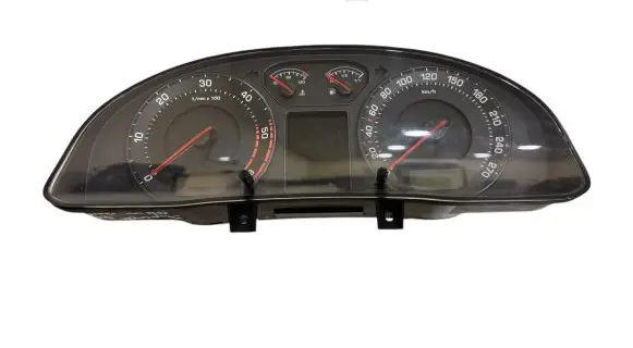 Skoda Superb B5 (3U) Speedometer (instrument cluster) 3U0920841A