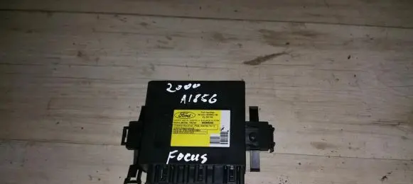 Ford Focus Comfort/convenience module 98ag15k600kb 5wk48620b