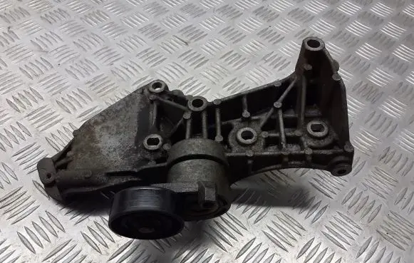 Renault Megane I Generator/alternator bracket 8200327134