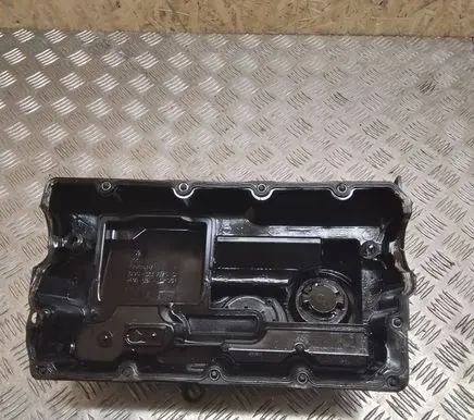 Volkswagen PASSAT B6 Rocker cam cover 038103475D