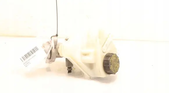 Master brake cylinder