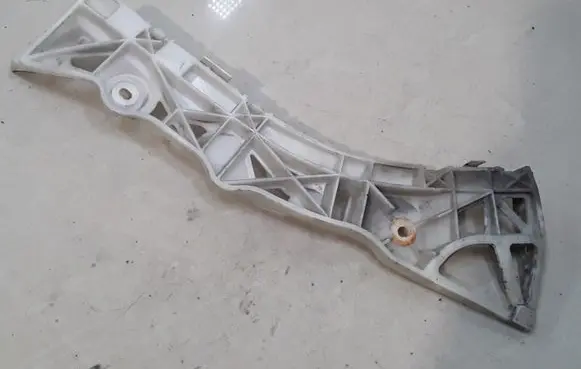 Mazda 3 I Rear bumper mounting bracket BP4K502H1