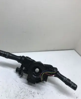 Lexus RX 300 Wiper turn signal indicator stalk/switch 173848