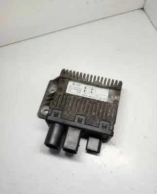 Volkswagen Transporter - Caravelle T5 Coolant fan relay 7H0919506F