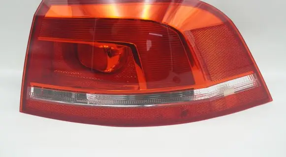 Volkswagen PASSAT B7 Rear/tail lights 3AF945096E