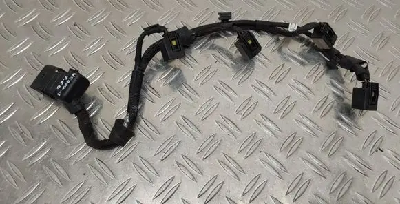 Toyota Verso Fuel injector wires 7586131