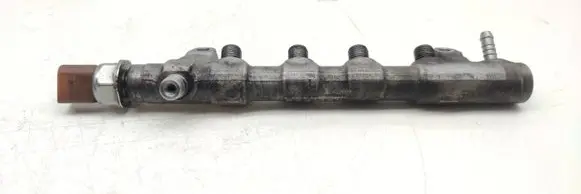 Volkswagen PASSAT B7 Fuel main line pipe R03L125C