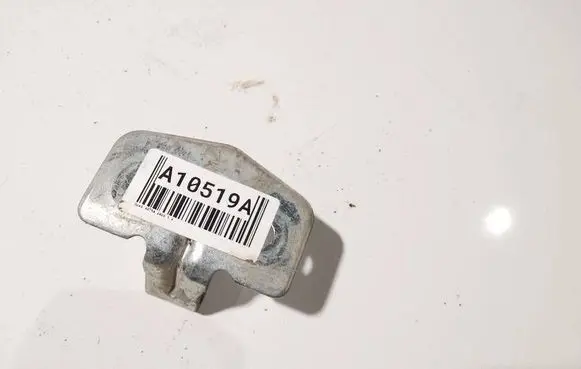 Opel Astra H Rear door lock loop/hook striker 