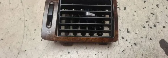 Peugeot 307 Dash center air vent grill 226327