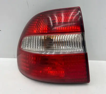 Volvo S40, V40 Rear/tail lights 30887333