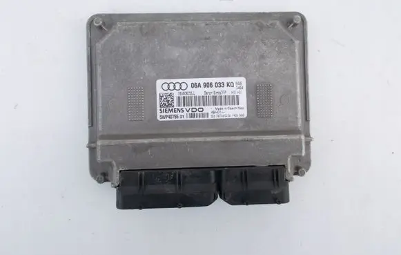 Audi A3 S3 8P Engine control unit/module 06A906033KQ