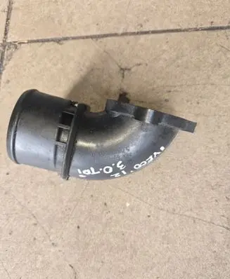 Iveco Daily 4th gen Engine coolant pipe/hose 505885040 PA66GF35