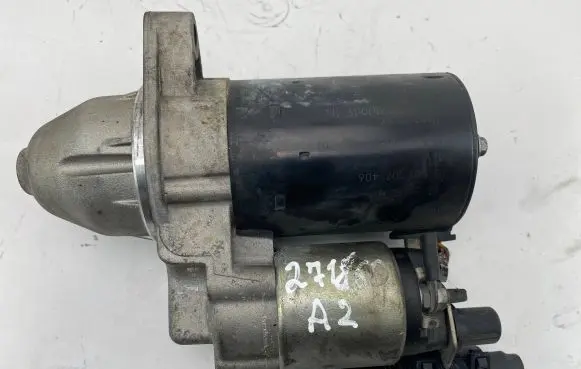 Mercedes-Benz C W204 Starter motor A2719060200 20120710 0001147408