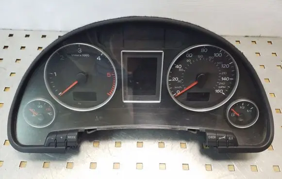 Audi A4 S4 B7 8E 8H Speedometer (instrument cluster) 1036901830