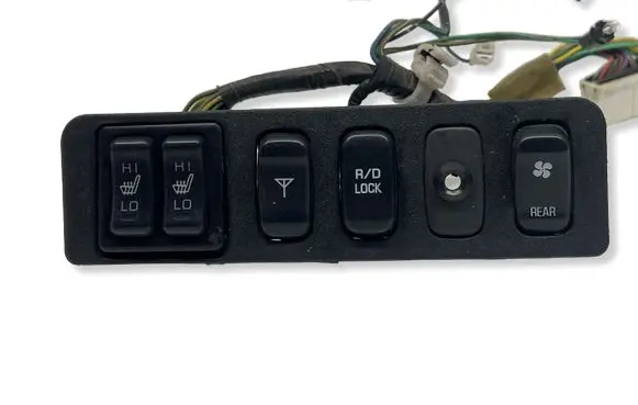 Mitsubishi Pajero Seat heating switch 