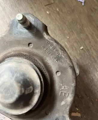 KIA Xceed Front upper strut mount 54610G2000