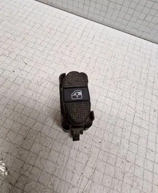 Seat Alhambra (Mk1) Electric window control switch 7M0959588C