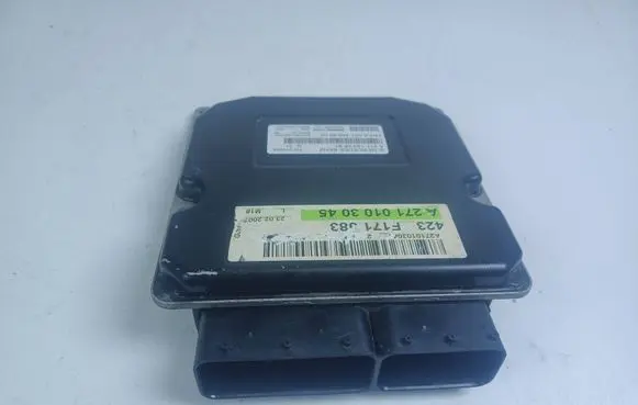 Mercedes-Benz C W203 Engine control unit/module A2711532691-MERC A2711532691