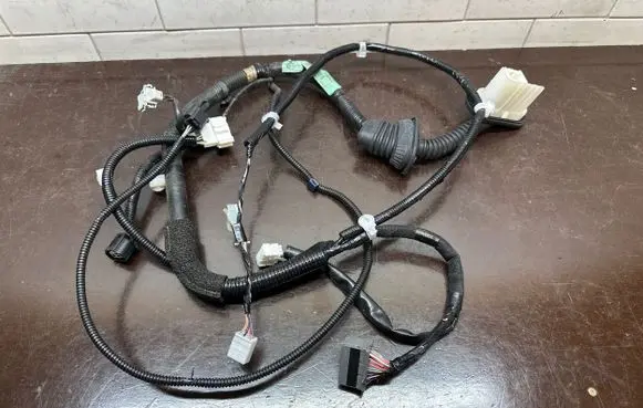 Honda HR-V Front door wiring loom 32751T7A9500