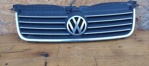 Volkswagen PASSAT B5 ACC Distronic radar sensor grill/trim ddddd