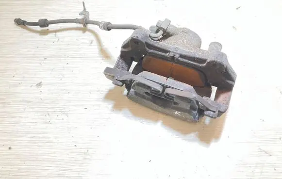 Volvo XC90 Front brake caliper 31384442