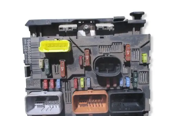 Citroen C4 I Picasso Fuse module 9664055680 S11237001C