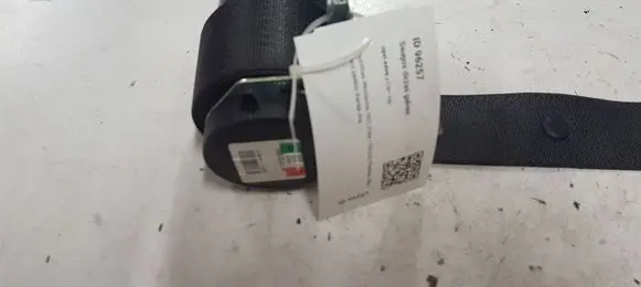 Opel Astra J Rear seatbelt 61506100