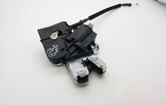 Audi A4 S4 B8 8K Tailgate/trunk/boot lock/catch/latch 4F5827505D 4E0827645A