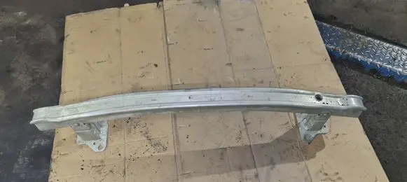 Renault Scenic II - Grand scenic II Front bumper cross member