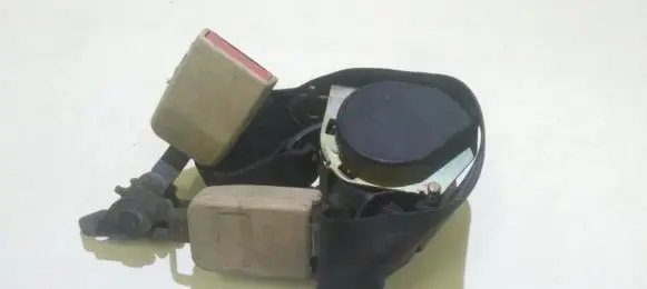 Peugeot 307 Rear seatbelt d506452