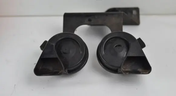 Audi A6 S6 C6 4F Horn signal 703881165 024148