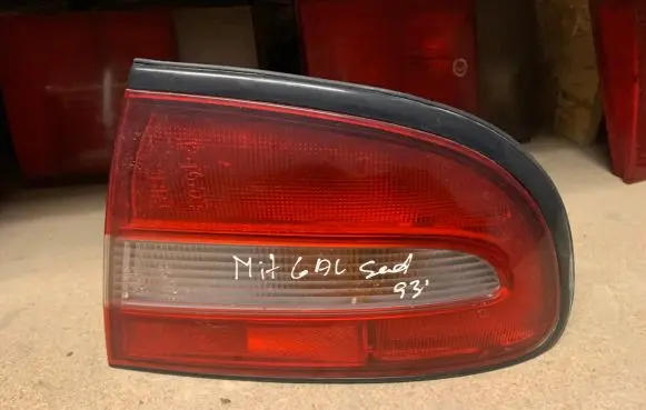 Mitsubishi Galant Rear/tail lights 0431593